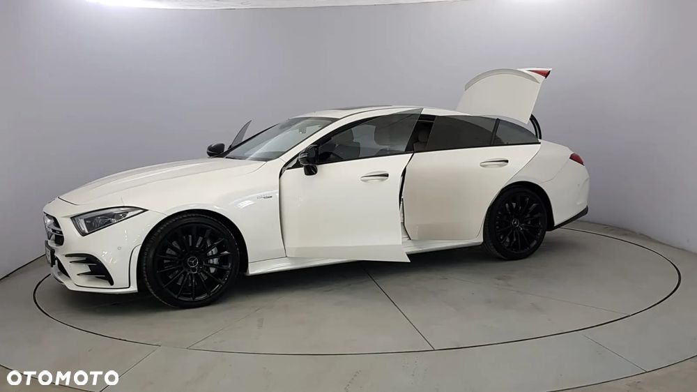 Mercedes-Benz CLS - 4