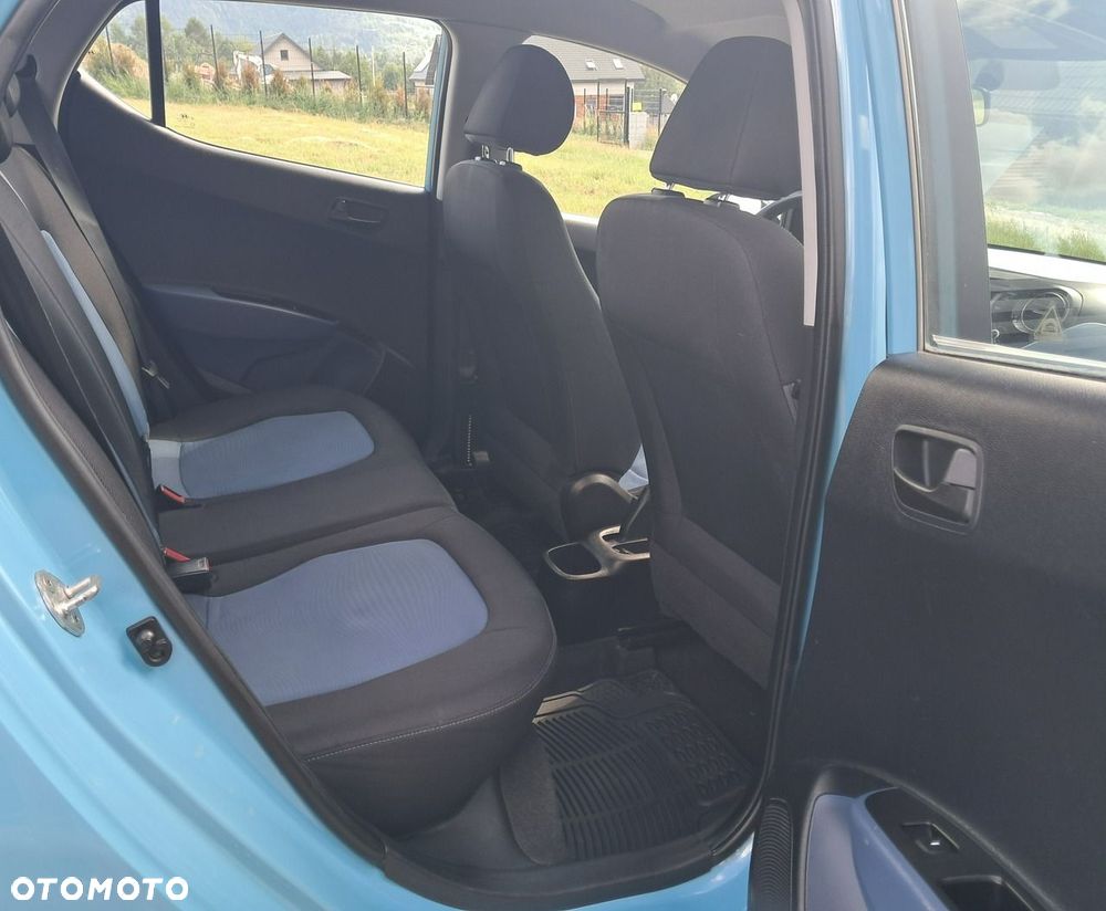 Hyundai i10 - 17
