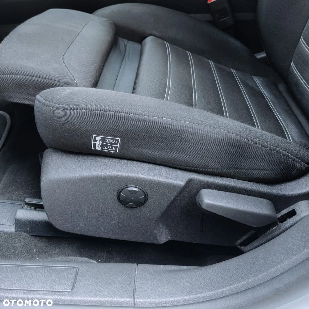 Ford Mondeo Turnier 2.0 EcoBlue Business Edition - 22
