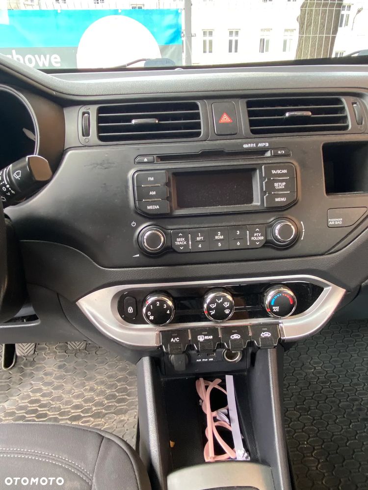 Kia Rio 1.2 M (klm) - 7