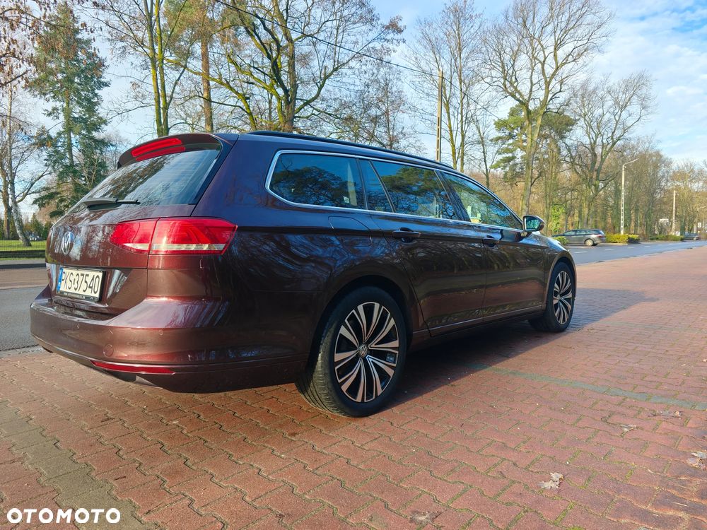 Volkswagen Passat 2.0 TDI SCR (BlueMotion Technology) DSG Highline - 9