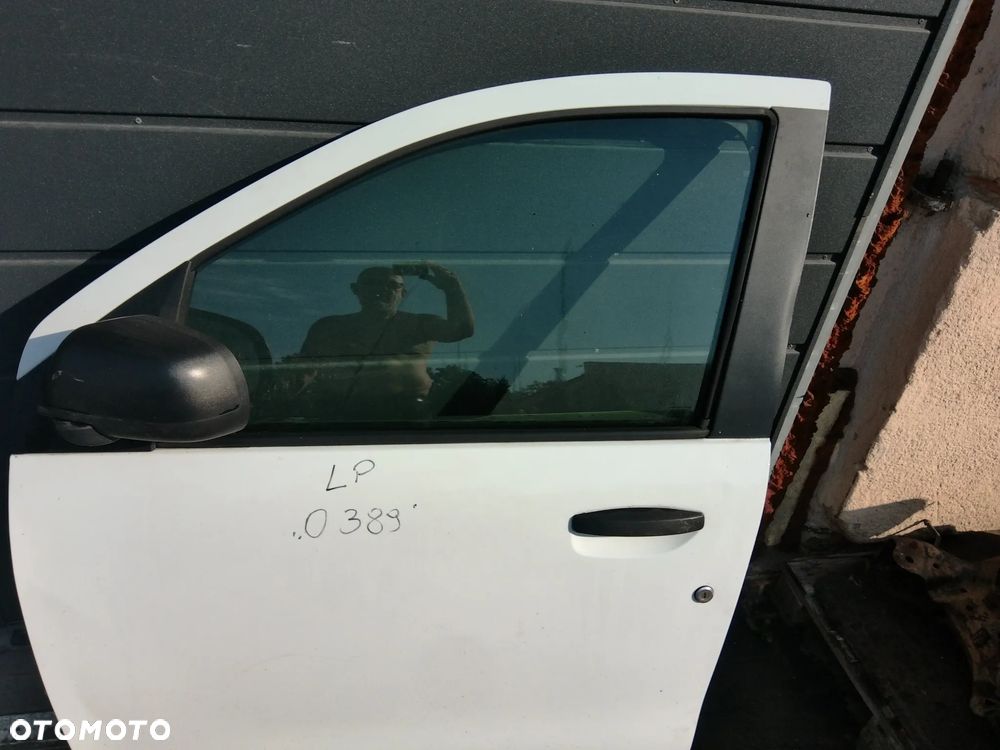 DACIA LODGY DOKKER DRZWI LEWE KIEROWCA BIALE KOD O389 KOMPLETNE ROWNIEZ INNE CZESCI PYTAC - 2