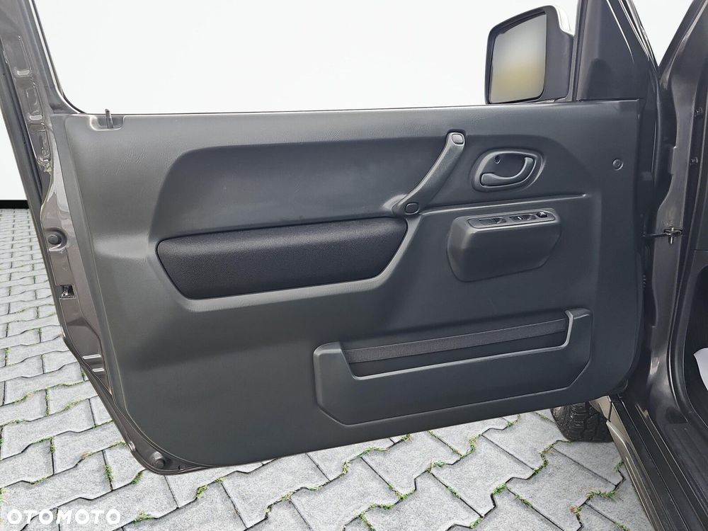 Suzuki Jimny - 16