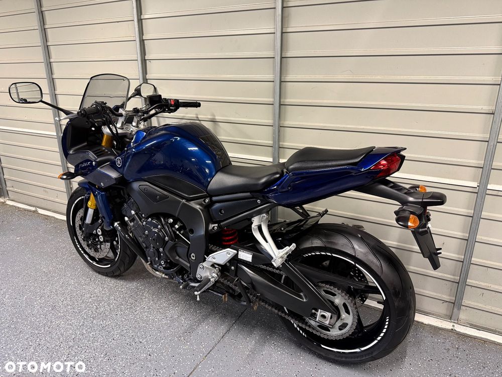 Yamaha FZ - 13