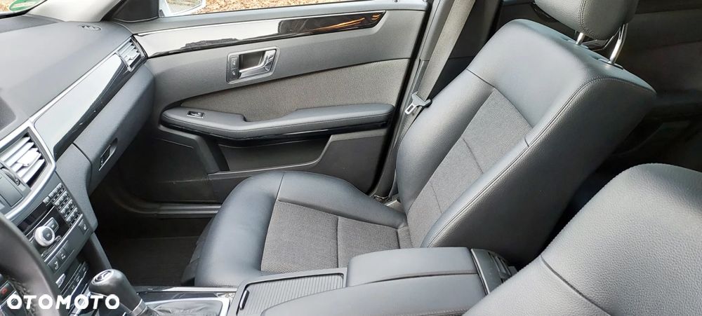 Mercedes-Benz Klasa E - 30