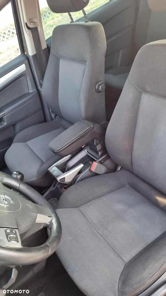 Opel Zafira 1.8 Elegance - 10