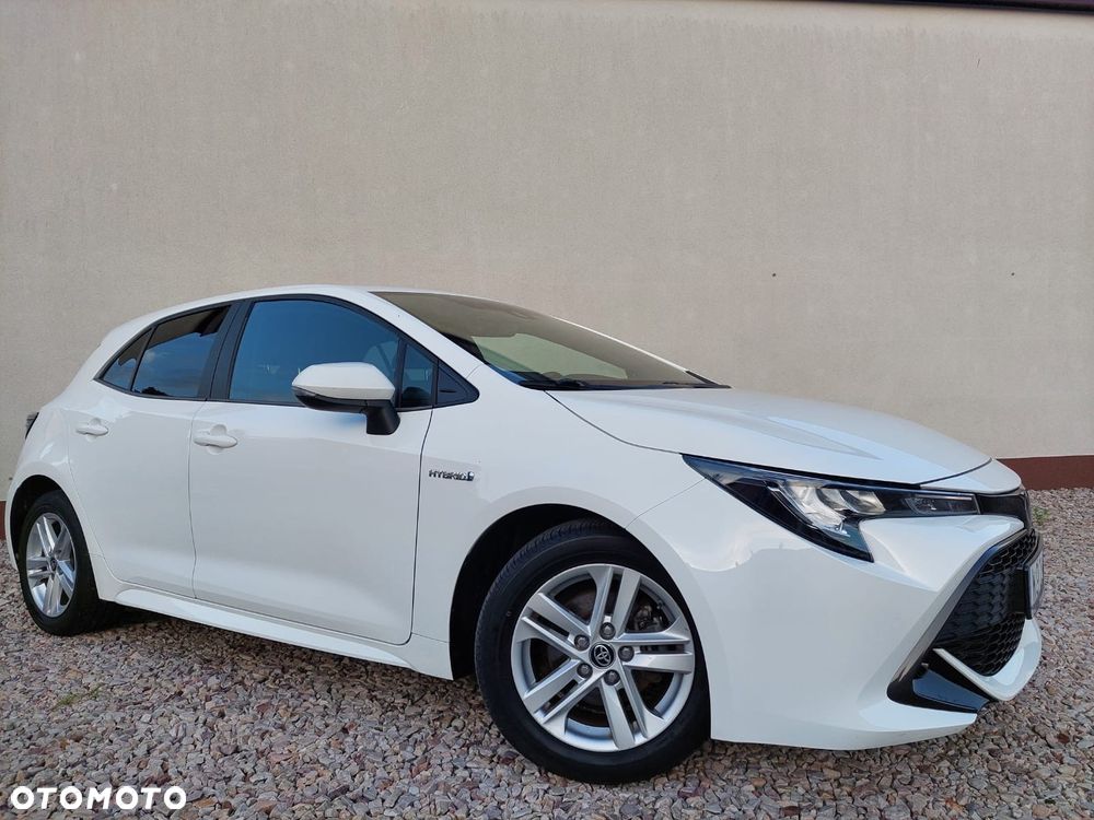 Toyota Corolla ver-1-8-hybrid-comfort - 2