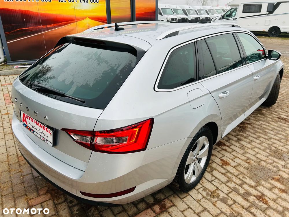 Skoda Superb 2.0 TDI Style DSG7 - 11