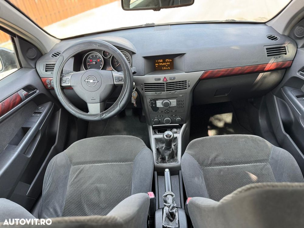 Opel Astra 1.6i Elegance - 9