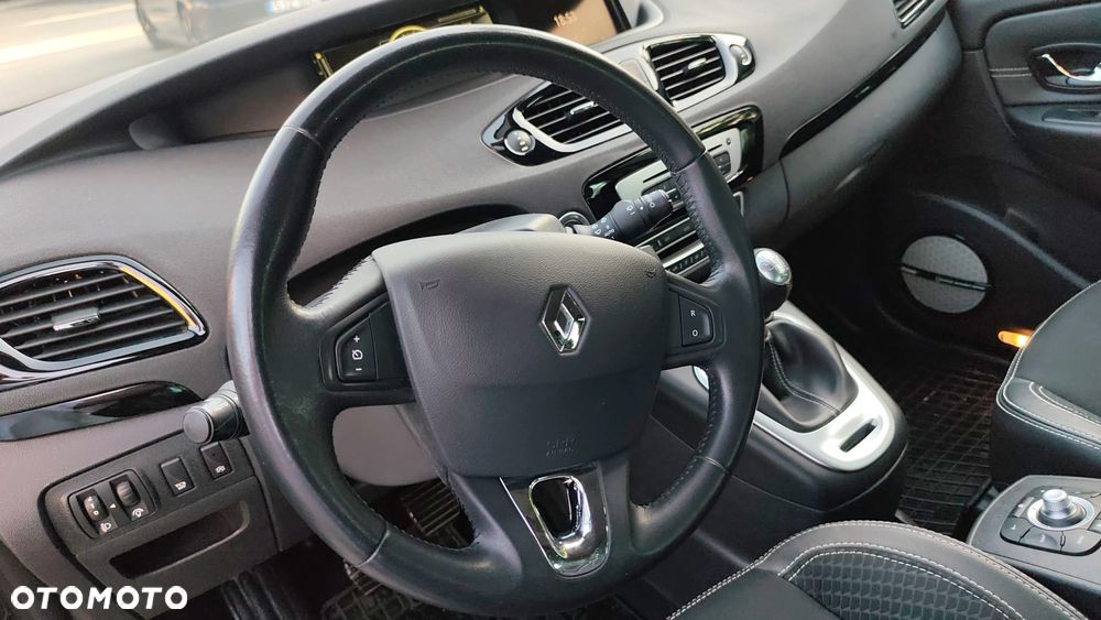 Renault Scenic 1.2 TCe Energy Bose EU6 - 11