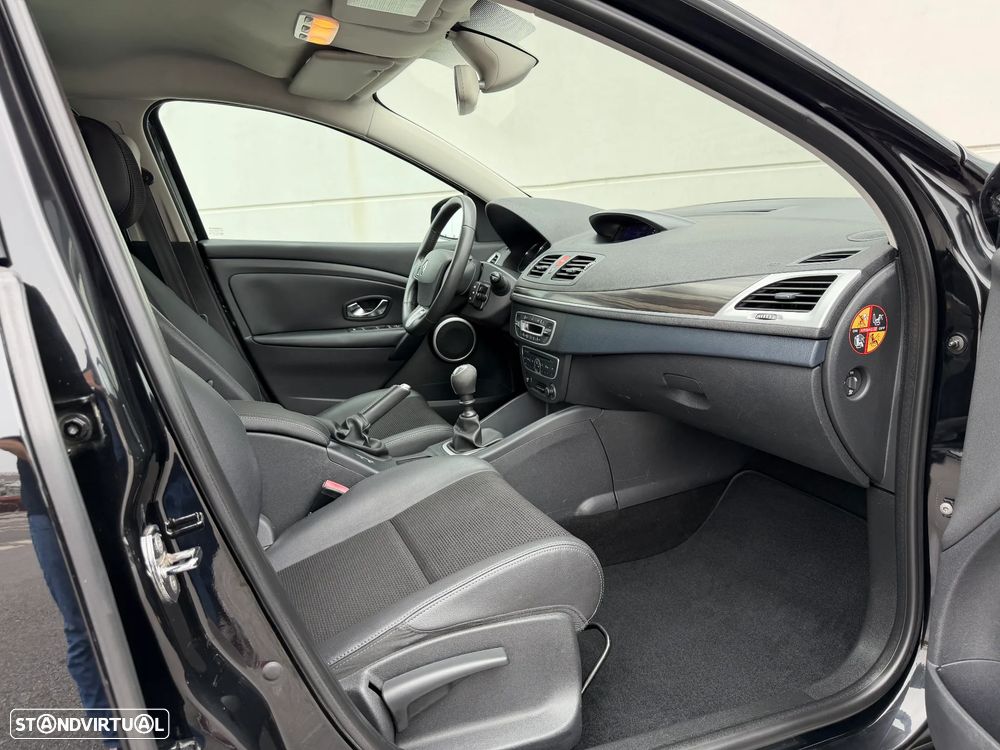 Renault Mégane 1.5 dCi Dynamique S - 19