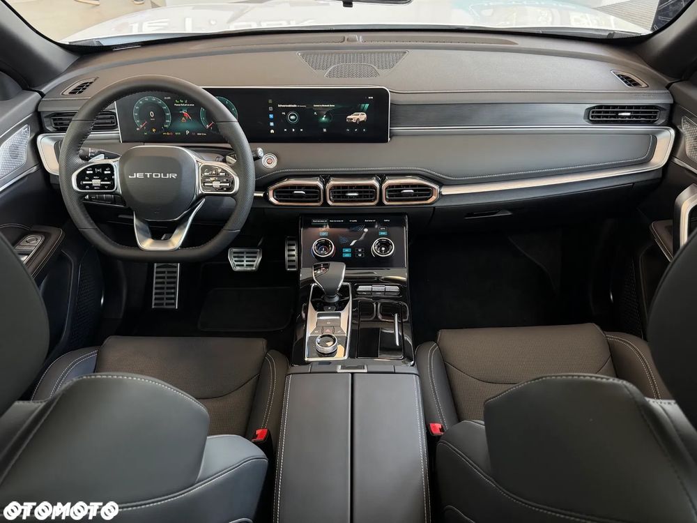 Jetour X70 Plus 1.5T DCT - 12