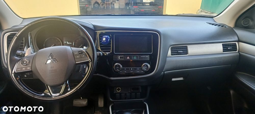 Mitsubishi Outlander 2.0 Intense 2WD CVT - 4