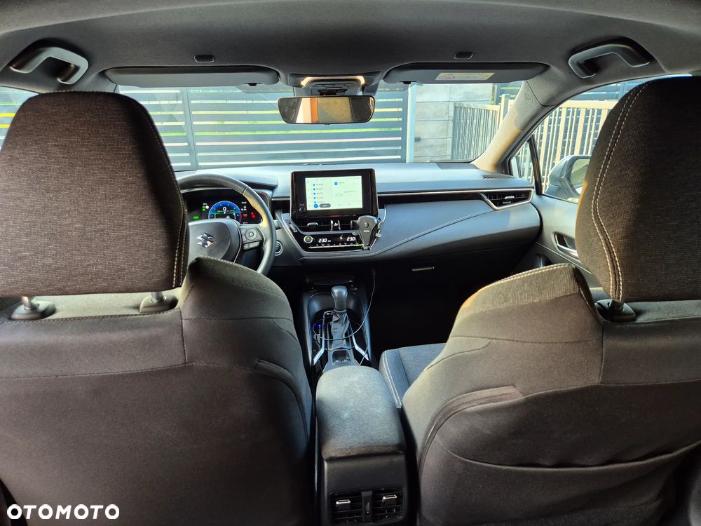 Suzuki Swace 1.8 Hybrid Premium Plus CVT - 32