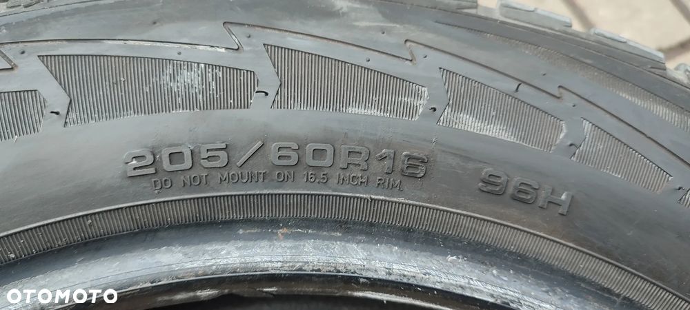 OPONY ZIMOWE 205/60R16 GOODYEAR ULTRAGRIP PERFORMANCE RSC (2118) ZIMA KOMPLET 4 SZTUKI - 6