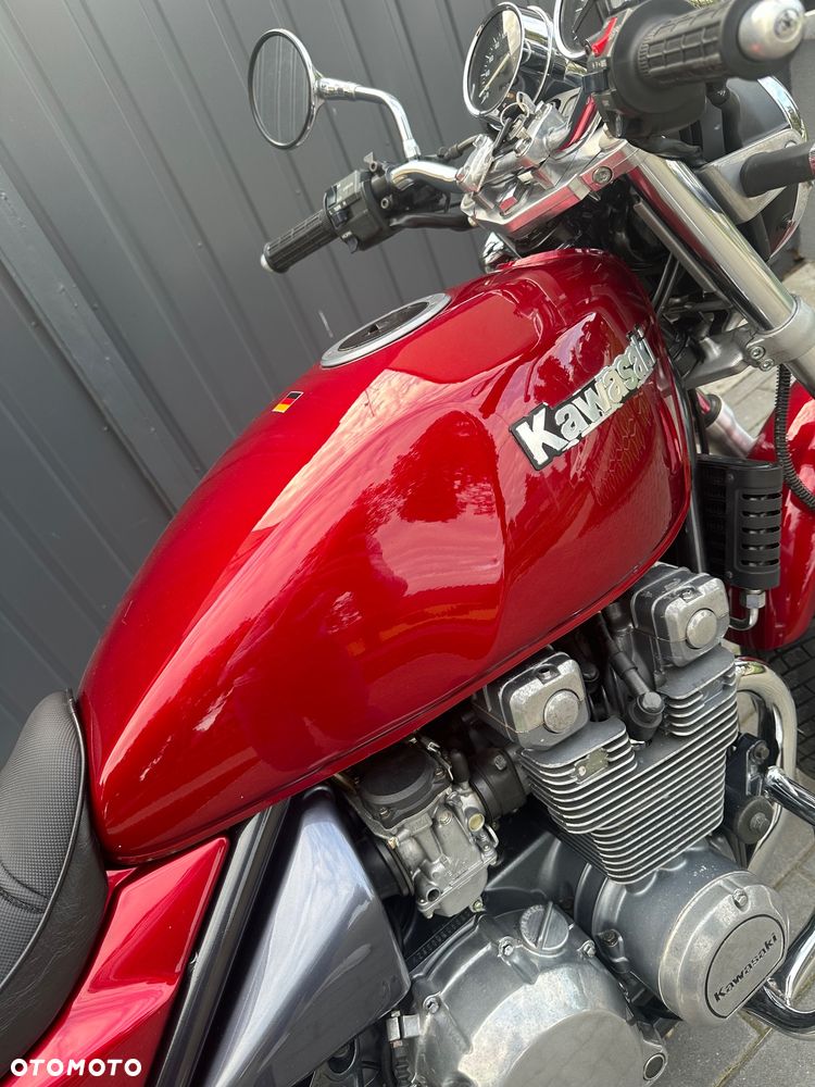 Kawasaki Zephyr - 9