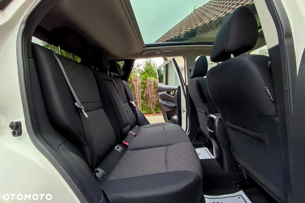Nissan Qashqai 1.2 DIG-T Xtronic TEKNA - 15