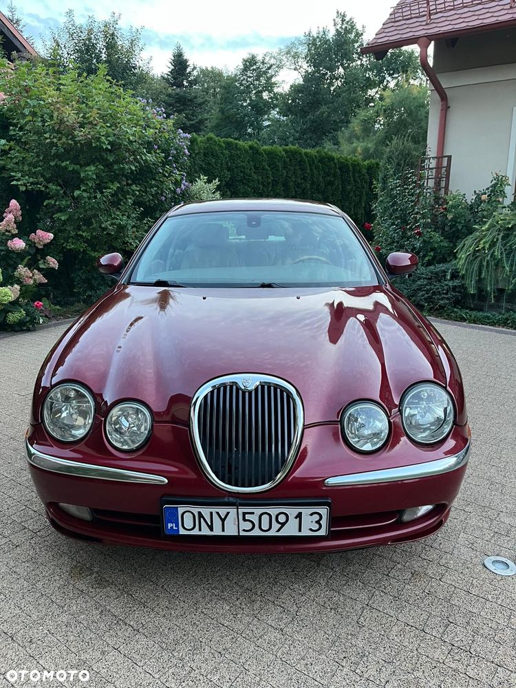 Jaguar S-Type - 1