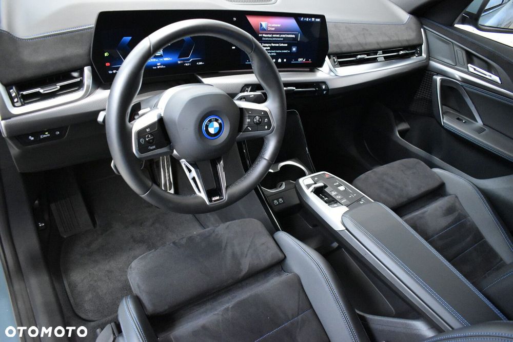 BMW iX2 - 5
