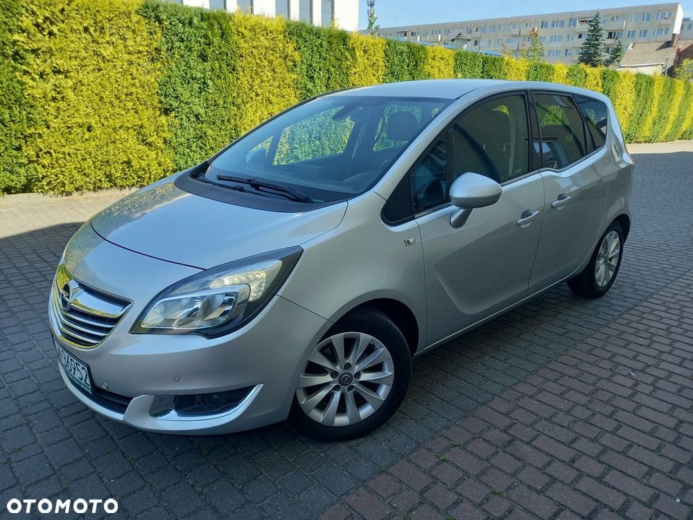 Opel Meriva 1.4 T Essentia S&S - 4