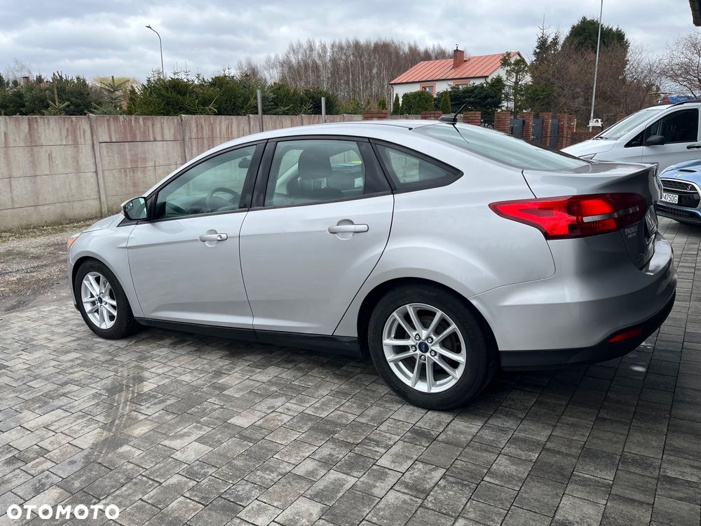 Ford Focus ver-2-0-trend - 31