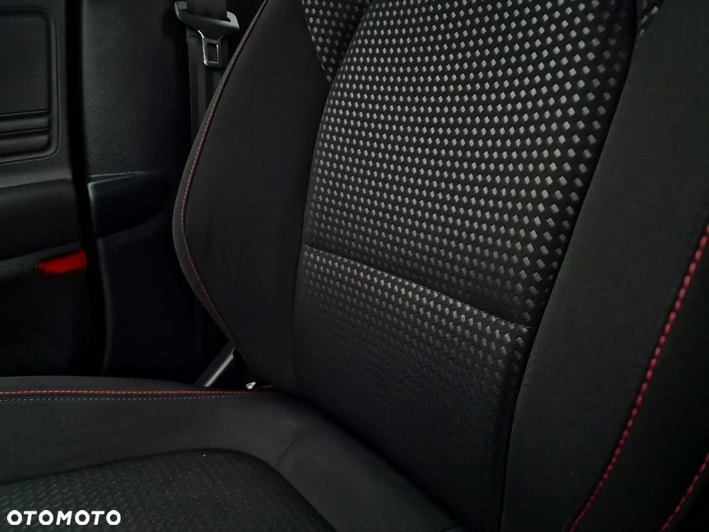 Ford Focus SW 1.5 EcoBoost ST-Line - 21