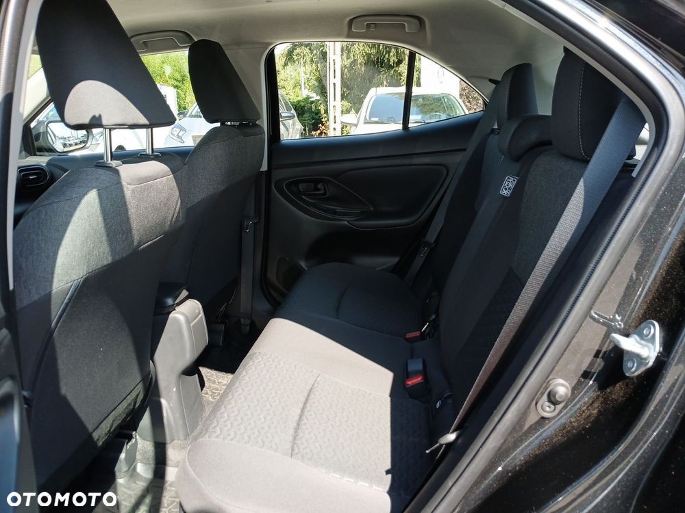 Toyota Yaris Cross Hybrid 1.5 Comfort - 23