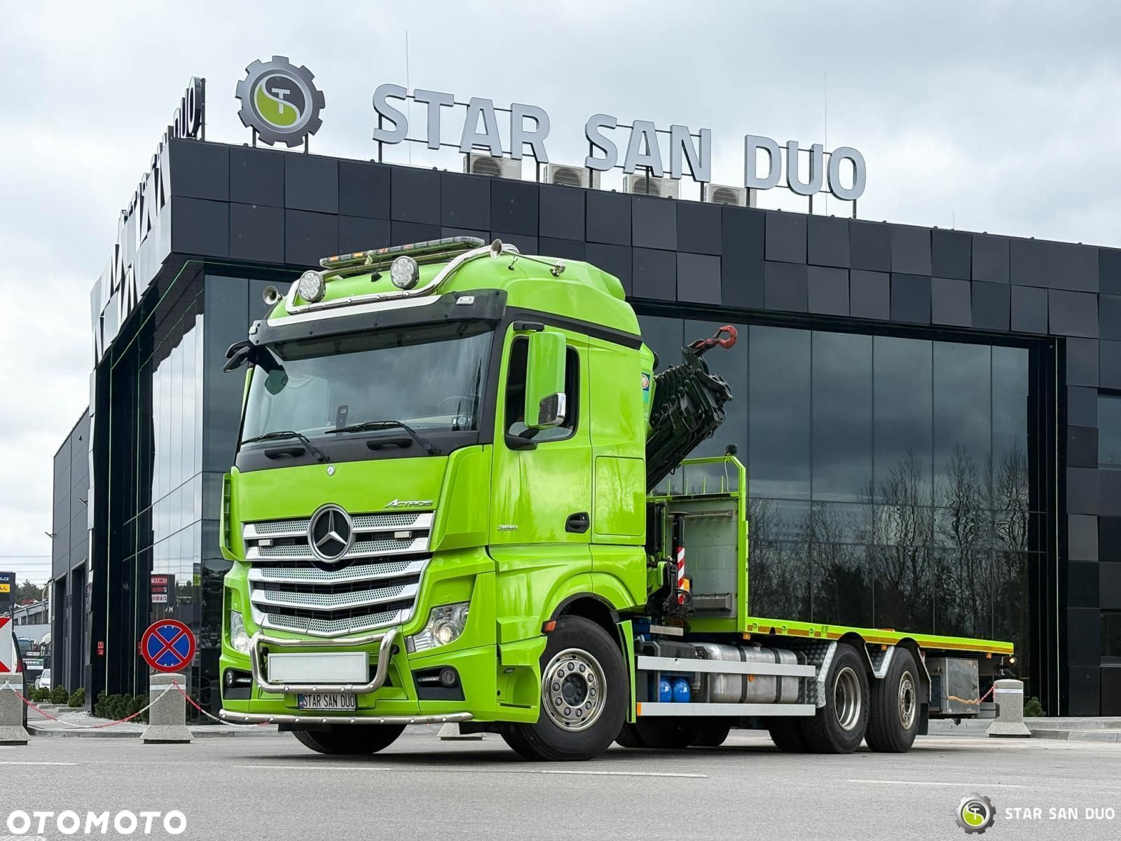 Mercedes-Benz Actros 6x2 HMF 3220 K-7 HDS Żuraw Crane - 8
