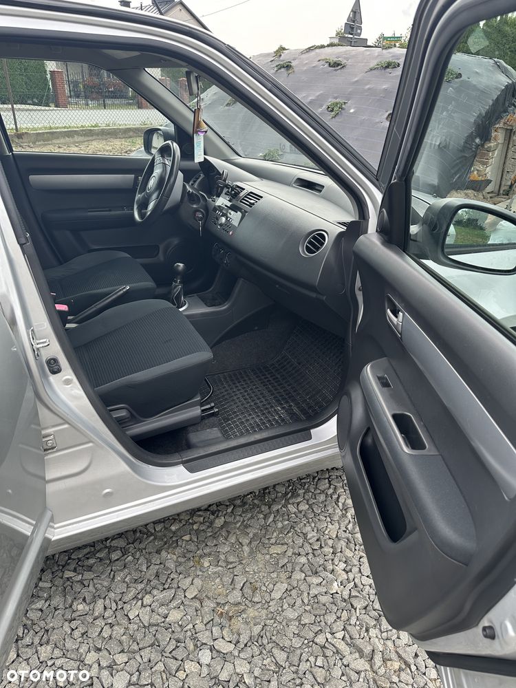 Suzuki Swift - 5