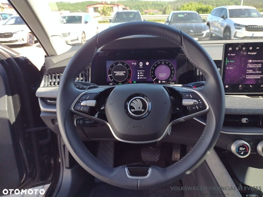 Skoda Superb 1.5 TSI mHEV Selection DSG - 10