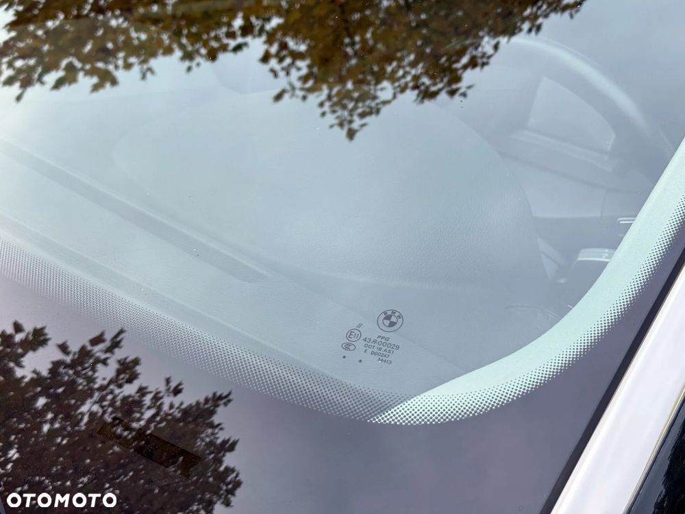 BMW Seria 7 750i L - 3