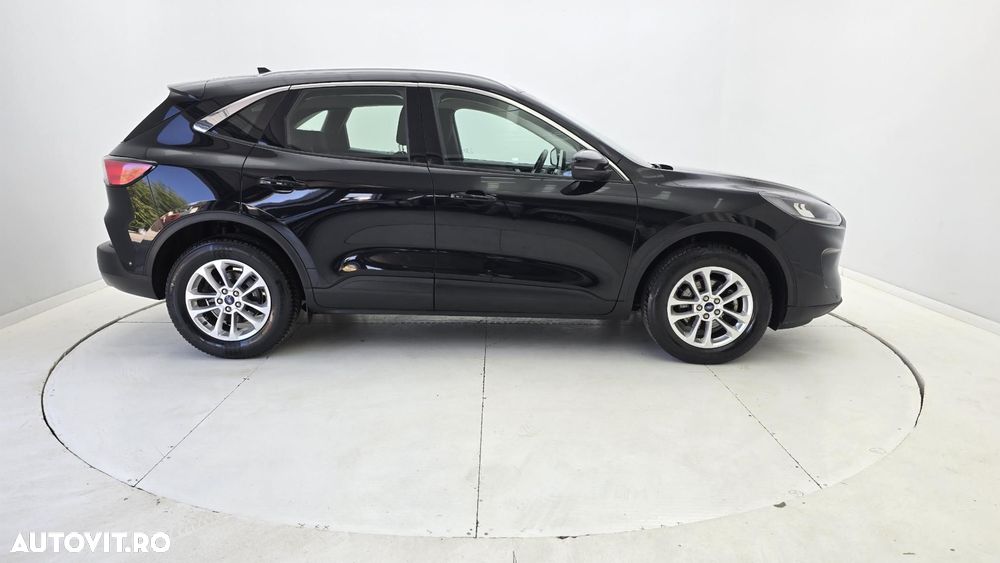 Ford Kuga - 5