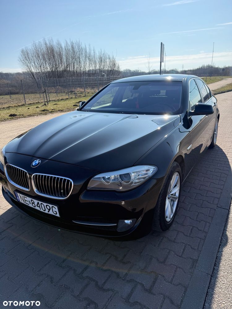 BMW Seria 5 525d xDrive - 1