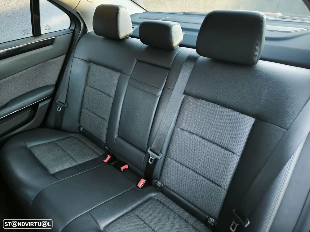 Mercedes-Benz E 250 CDI Avantgarde BlueEfficiency Auto. - 22