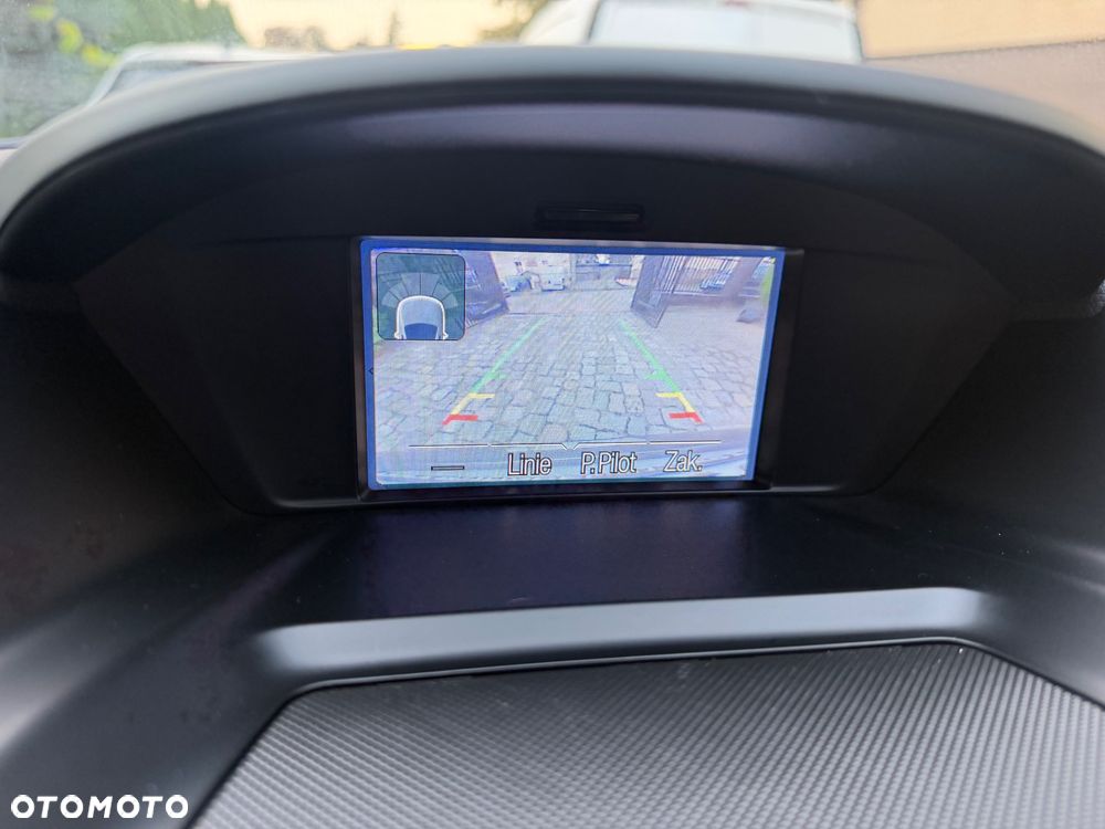 Ford Kuga - 18