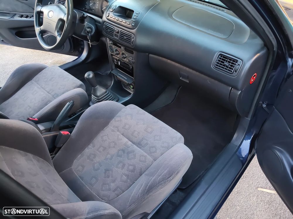 Toyota Corolla 1.4 VVT-i - 15