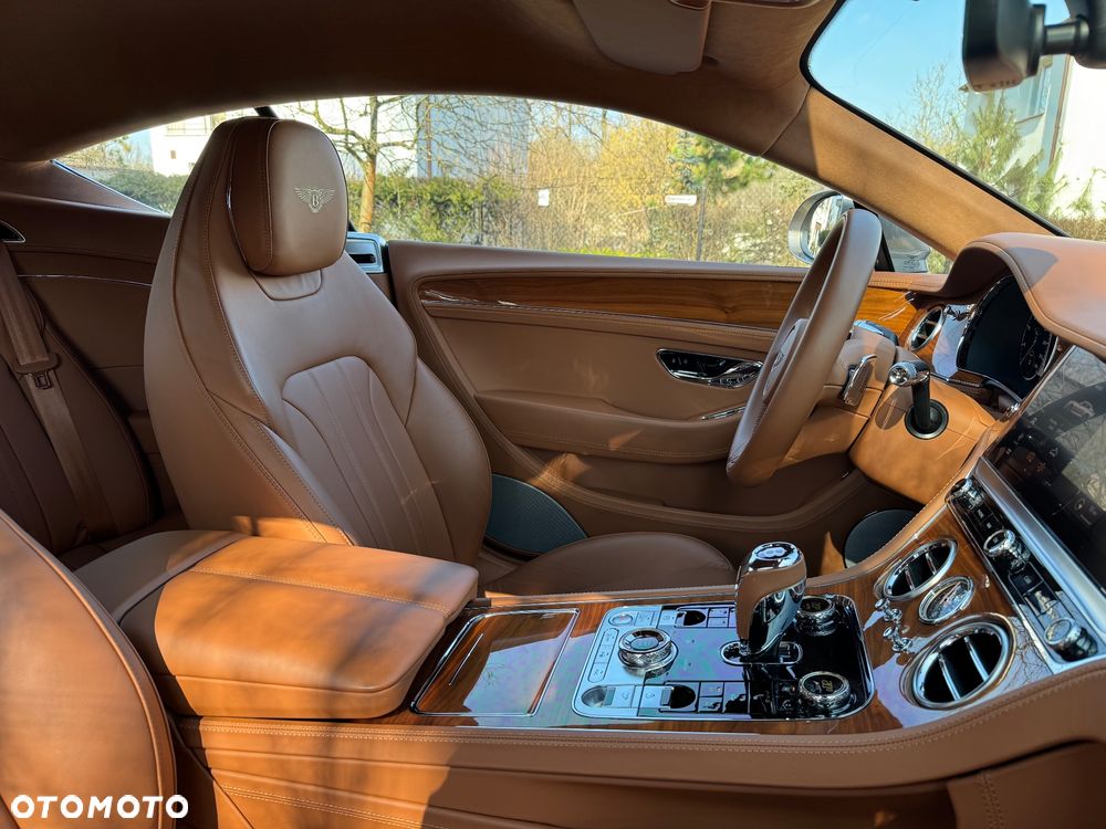 Bentley Continental GT - 14