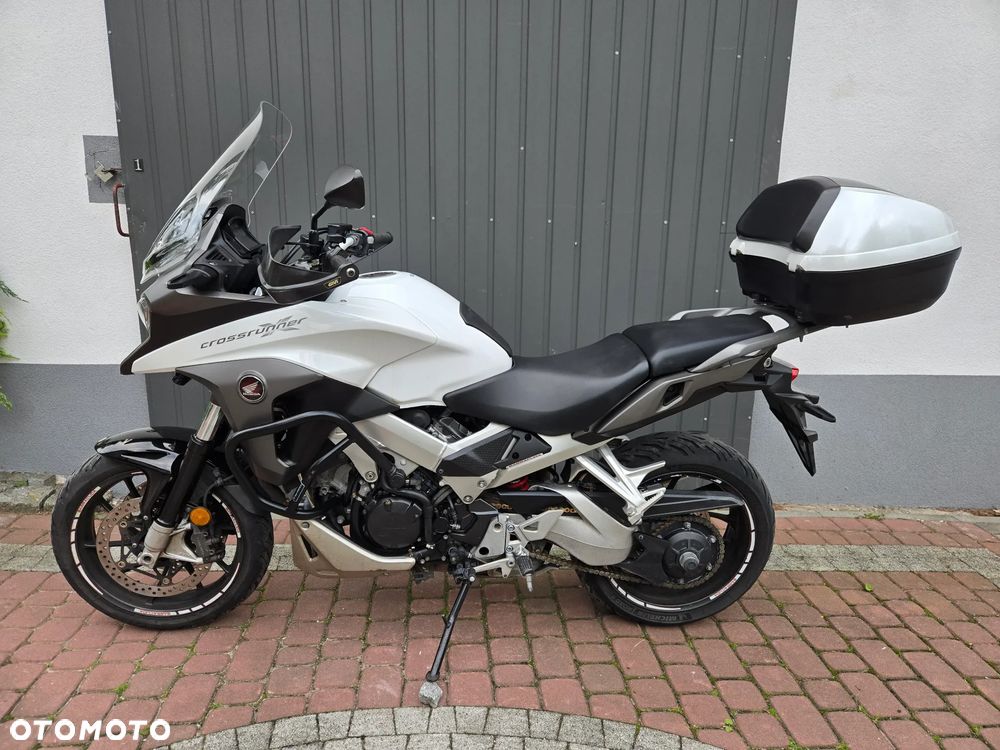 Honda VFR - 4