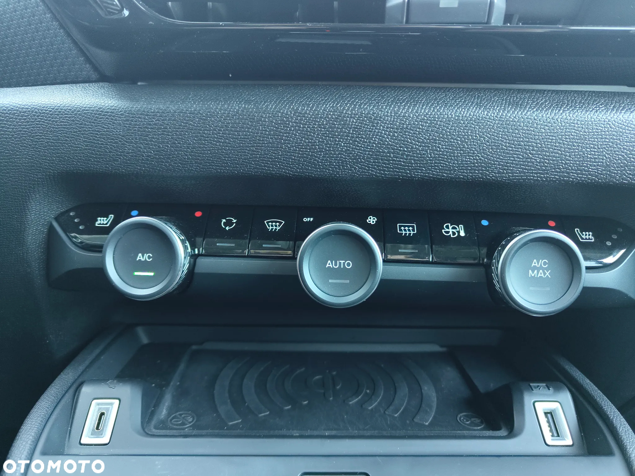 Citroën C4X 1.2 mHEV Max eDCT6 - 19