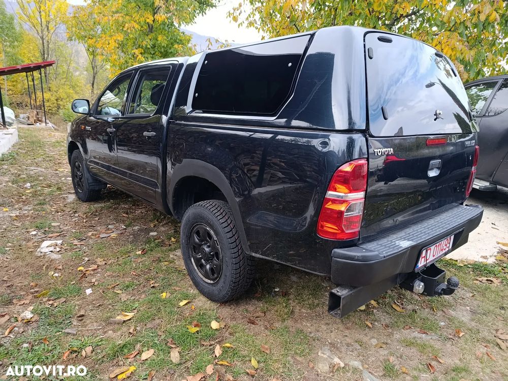 Toyota Hilux - 3