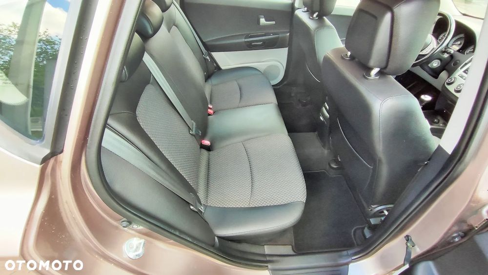 Kia Ceed 1.4 Comfort + - 13