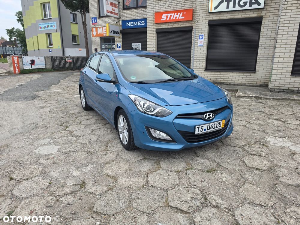 Hyundai i30 blue 1.6 CRDi YES Gold - 5