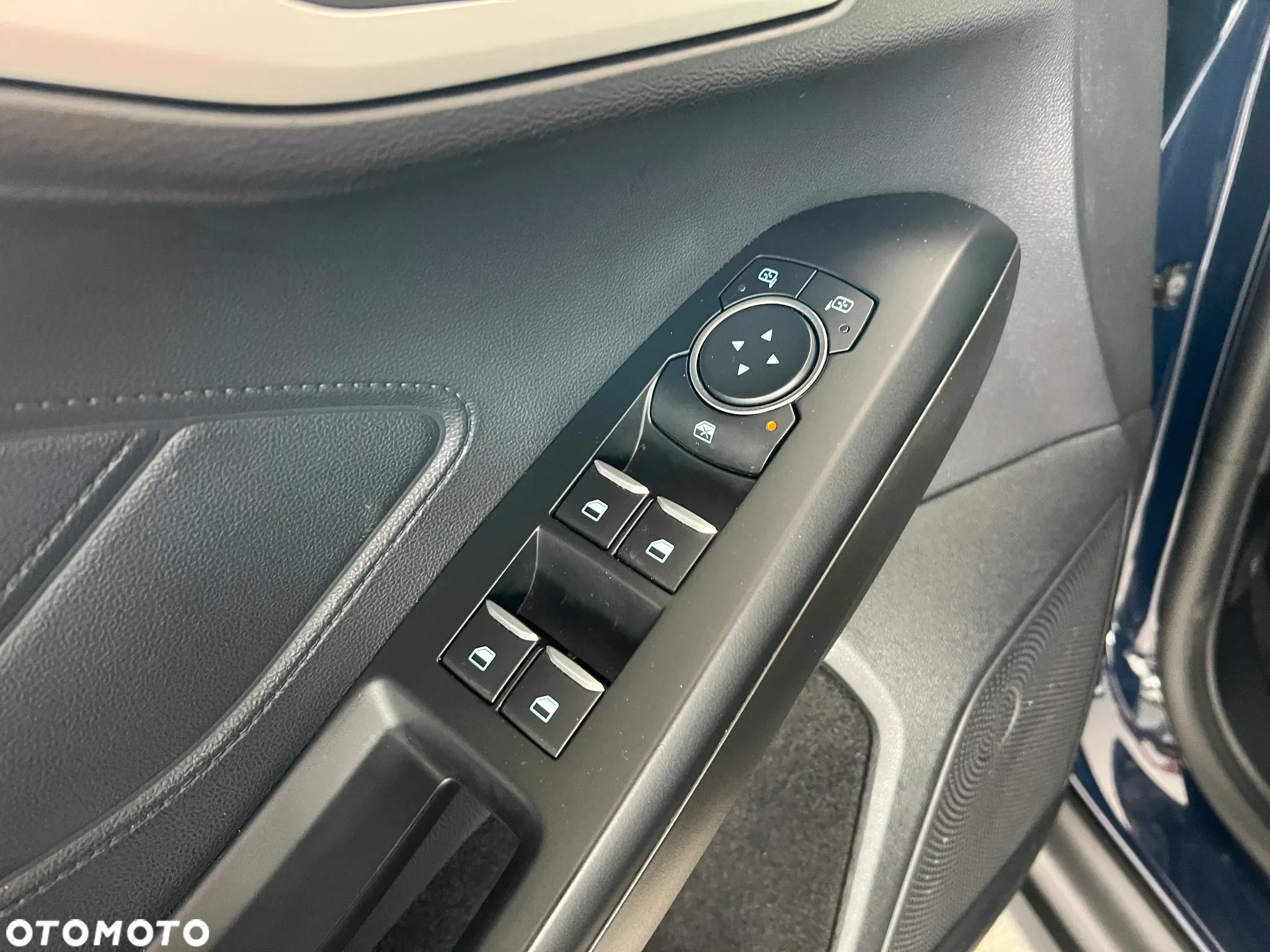 Ford Focus 2.0 EcoBlue Titanium - 17