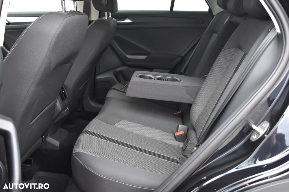Volkswagen T-Roc 1.5 TSI DSG Life - 6