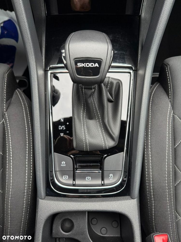 Skoda Karoq 1.5 TSI ACT Sportline DSG - 24