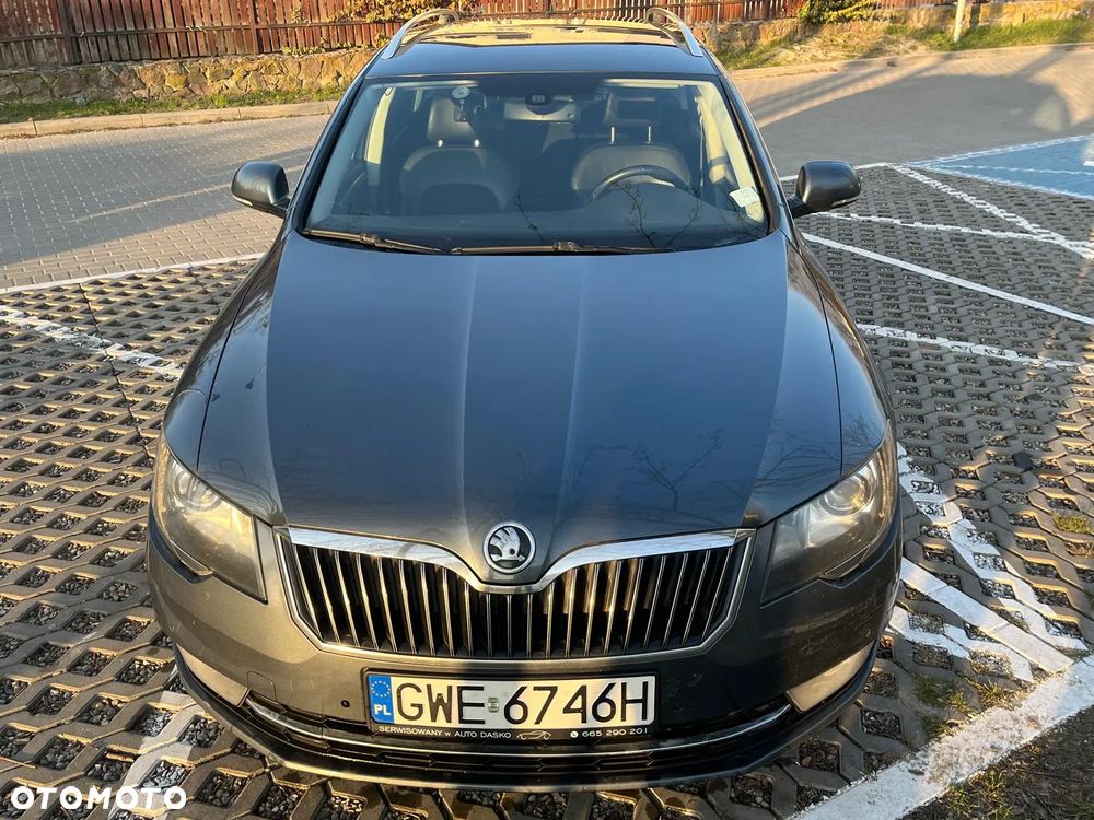 Skoda Superb 2.0 TDI 4x4 Ambition DSG - 10