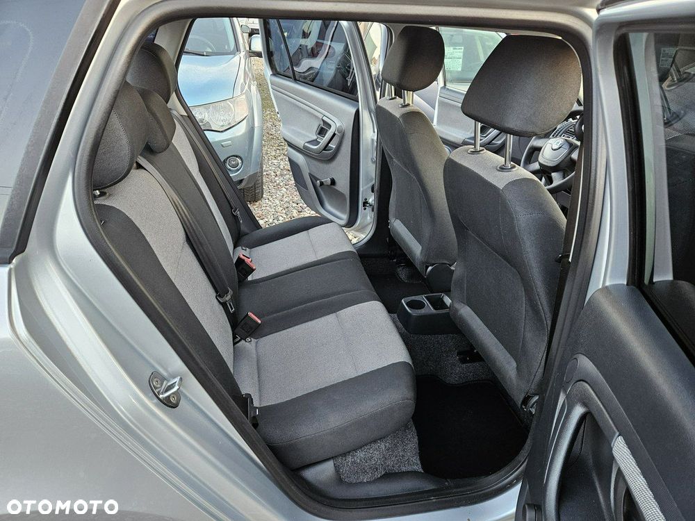Skoda Fabia - 11