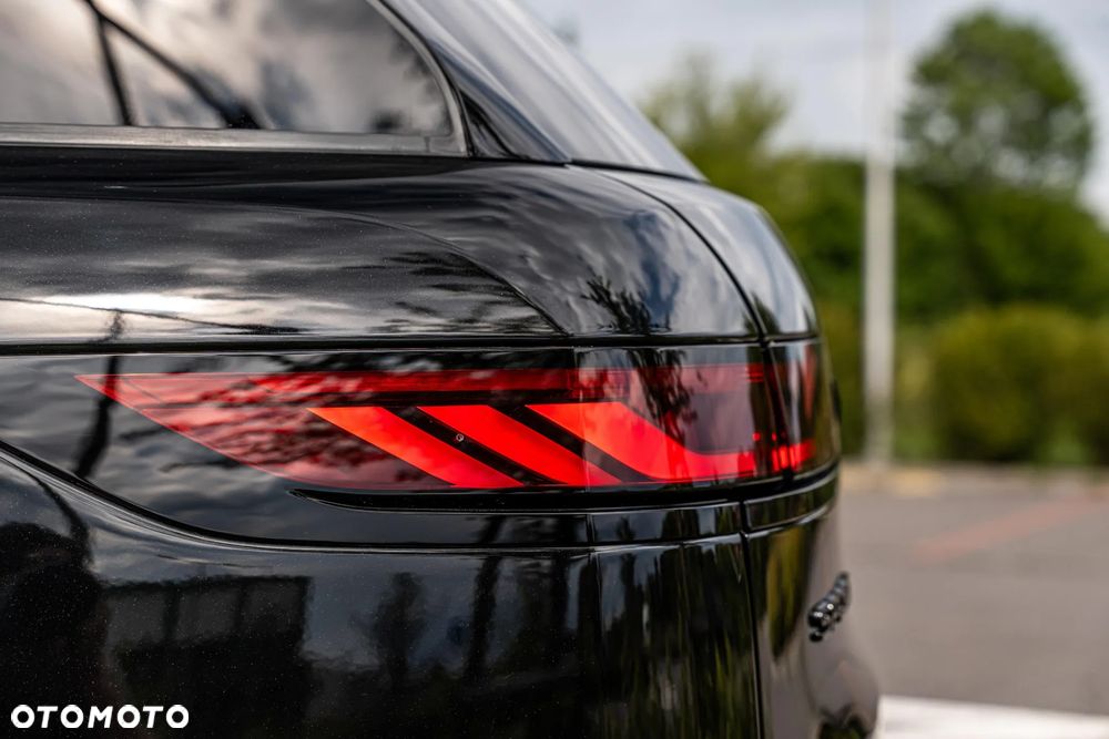 Land Rover Range Rover Sport S 3.0 D300 mHEV Dynamic SE - 4
