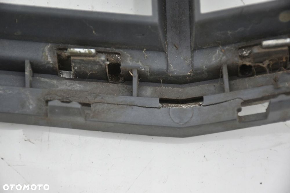 grill atrapa chłodnicy mercedes c w204 - 5