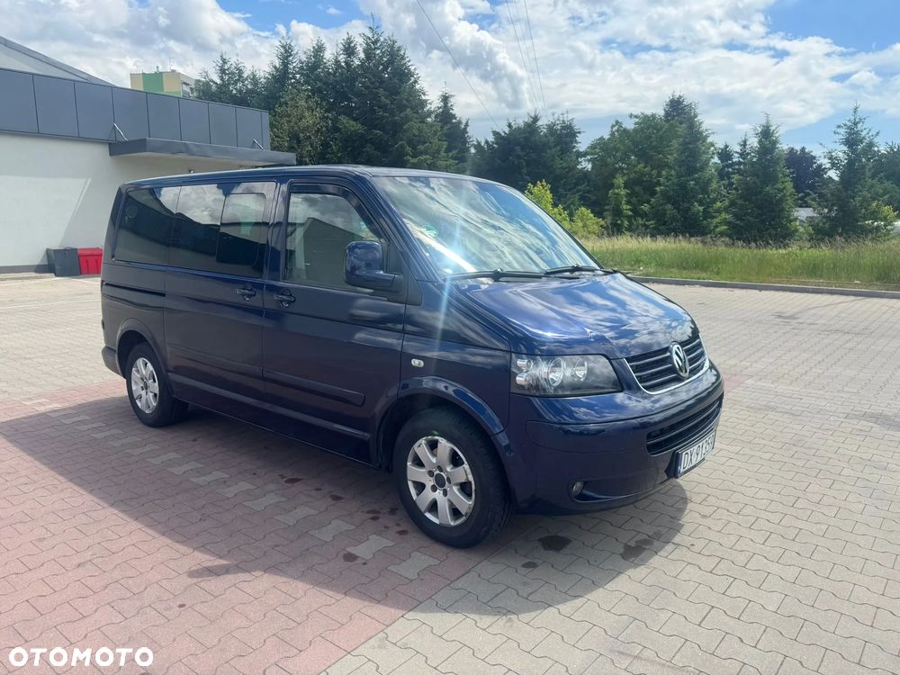 Volkswagen Multivan - 3